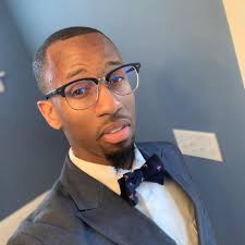 I thought it was a reach, but the Bills D let it happen.