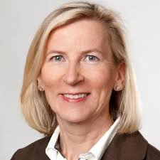 Robin Sharma is one of my all time favorite mentors and this book  solidifies that statement.