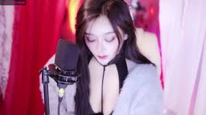 Charming_nana21
