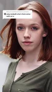 Beth Stedman's Instagram, Twitter & Facebook