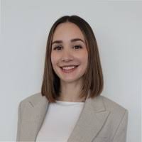 9 "Julia Greff" profiles