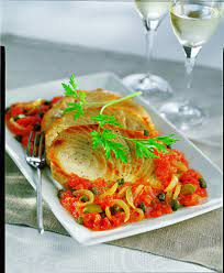 Steaks D Espadon Grilles Et Sauce Catalane Steak D Espadon Espadon Recette Recette Poisson