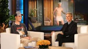 Usher Laughs Off Justin Biebers Nude Pics: I Have Nothing to Do With His  Private Parts | Entertainment Tonight