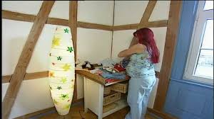 Wer möchte, kann aber selbstverständlich auch größere türen anbringen oder mehrere fächer mit kleinen. Regal Bauen Anleitung Videos Grunduberlegungen Tipps