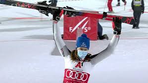 Sportovní komentátoři čapek a rejman z kola, tedy z čt sport ven. Ct Sport Komentatori Alpske Lyzovani Ani V Utery Mistrovstvi Sveta V Alpskem Lyzovani Nezacalo