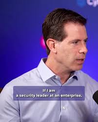 S3 Episode 11: Exploring hybrid threats with Alex Romero