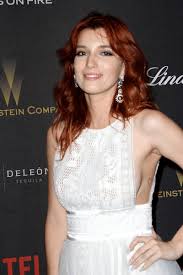 Dani Thorne Royalty-Free Images, Stock Photos & Pictures