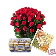 send gifts to kerala cakes to