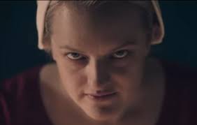 La violence dans «The Handmaids Tale» divise: «Torture Porn» inutile ou  pamphlet féministe?