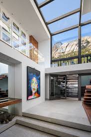 A Cape Town House On The Foot Of A Mountain Architecture House House Design Modern House