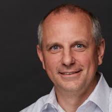 25 Entrepreneurs Reveal How They Use Facebook For Business