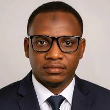 Whale Manipulation and the Altseason Trap: How to Avoid It