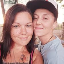 Jenny Loy's Instagram, Twitter & Facebook