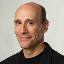 Paula Calhoun's Instagram, Twitter & Facebook