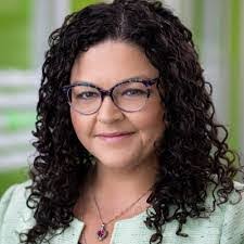 Staci Mccarty's Instagram, Twitter & Facebook