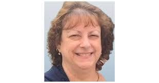 Denise Morrell's Instagram, Twitter & Facebook