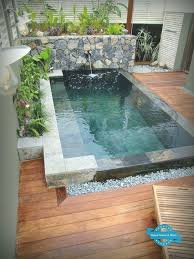 36 Susse Kleine Pool Hinterhof Designs Um Sie Zu Inspirieren Small Backyard Pools Backyard Pool Small Pool Design