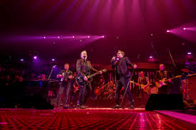 Krezip is volgend jaar te zien in vrienden van amstel live. Vrienden Van Amstel Is Ware Slijtageslag Voor Artiesten Foto Ad Nl