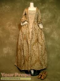 Pirates of the caribbean 5: Pirates Of The Caribbean The Curse Of The Black Pearl Elizabeth Swann Keira Knightley Main Dress Original Movie Costume