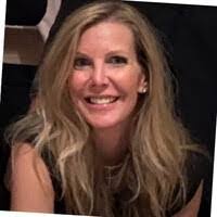 Heather Pottinger's Instagram, Twitter & Facebook