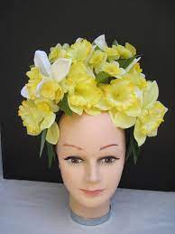 Sunshine Yellow Daffodil Flower Halo Headpiece Etsy Daffodil Flower Yellow Daffodils Flower Halo