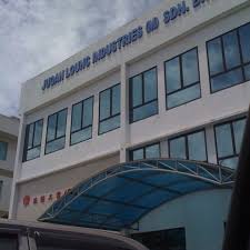 We started the business by focusing on the trading of commercial refrigeration system and cold room. Juoan Lounc Industries M Sdn Bhd Factory