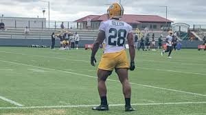 Dillon er 22 år, født (2/5/1998) og han er a.j. Packers Dillon Unfazed By Leg Jokes I Ve Got Big Legs Thescore Com