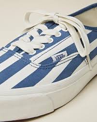 Vans Ua Og Style 43 Lx Navy Tenue De Nimes Accesorios De Moda Inspiracion De Estilo De Moda