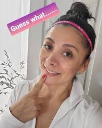 Sandra Lowther's Instagram, Twitter & Facebook