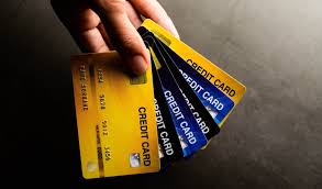 Jan 06, 2021 · on the inside, you will find 4 credit card slots, 1 clear id window with a finger glide feature, 2 functional card slots and 1 large pocket to hold your credit cards, debit cards and bills. Best Credit Cards To Get In 2021 Soulwallet