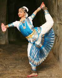 This dance features a style c. Bharathanatayam Wikipedia Bahasa Melayu Ensiklopedia Bebas