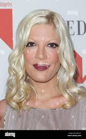 Tori spelling hi-res stock photography and images