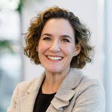 Last night, BILL hosted our first “salon style” dinner in DFW. A salon  dinner is defined as a gathering of like minded people that eat, drink, and  discuss a specific topic. CAS