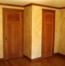Choosing wall paint colors that will look great with your hardwood flooring can be challenging. Cherry Faux Painted Woodgrain Woodgrain Painting Faux Finishes Classes Books Images And Community