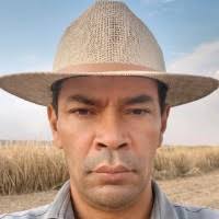 100+ "Elson De Oliveira" profiles