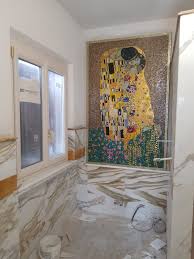 Our tile scenes include tile murals of landscapes, tile murals of fish, tile murals with butterflies, tile murals with sea life, nautical tile murals, tile if your looking for kitchen backsplash ideas and murals on tile, we offer low cost decorative tiles. Italy Real Project Famous Painting Art Glass Mosaic Tile Murals For Bathroom Decoration Buy Glass Mosaic Tile Murals Mosaic Mural Abstract Mosaic Murals Product On Alibaba Com