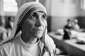 Mother teresa, roman catholic saint and nobel laureate known for her missionary work with the poor in india. Mother Teresa Quotes Death Saint Biography