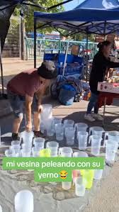 Suegra Defiende a Yerno en Graciosa Pelea