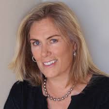 The Advocate Again Wins GLAAD Award for Outstanding Magazine