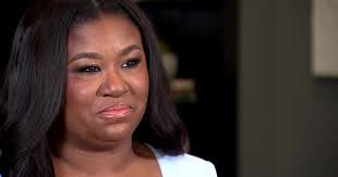 Latoya Evans's Instagram, Twitter & Facebook