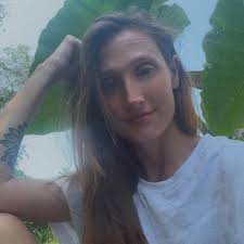 u ever look at someone n think "yea forever would be pretty cool with u"