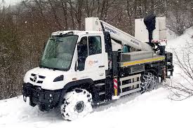 The u 218 is the very best successor to unimog vehicles that have provided years of service in many different areas. Der Italienische Energieversorger Enel Nutzt 40 Unimog U 218 Mit Hubarbeitsbuhne Unimog Community De