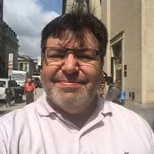 Thomas Laufer (@t_laufer)