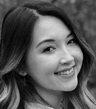 Elizabeth Ausborn's Instagram, Twitter & Facebook