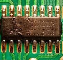Este chip está quemado, verdad? : r/AskElectronics