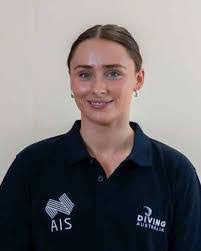 Georgia Sheehan's Instagram, Twitter & Facebook