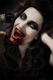 Pin On Halloween Vampire Make Up