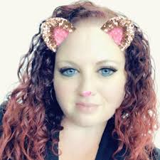 Teddy 🤎🐾 What's your favorite color lab?