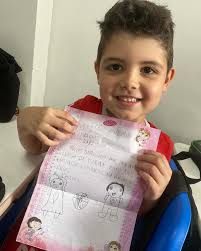 Atividade da apostila: trocando cartas! 💌♥️ Turma: infantil 5