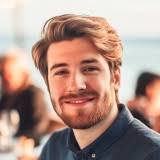 Do you think Kurt Bean Cobain from Nirvana and Lisa Marie Presley Elvis  daughter would have made a cute couple?